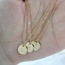 2020 Fashion 26 Letters Pendant Necklace For Woman Cute Gold Color Sequins Alloy Round Necklace Wedding Jewelry